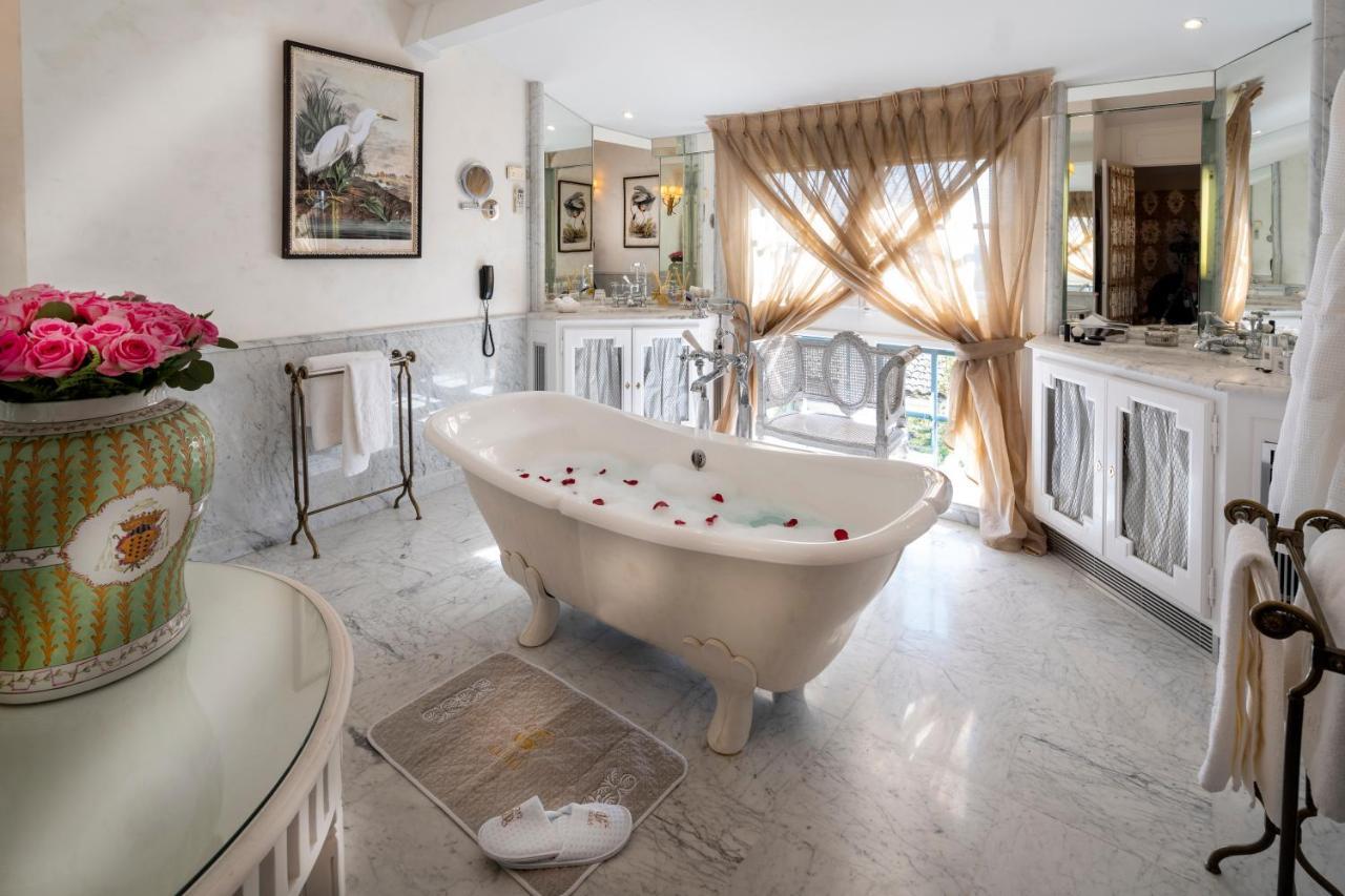 Deluxe Double Room Spa Access