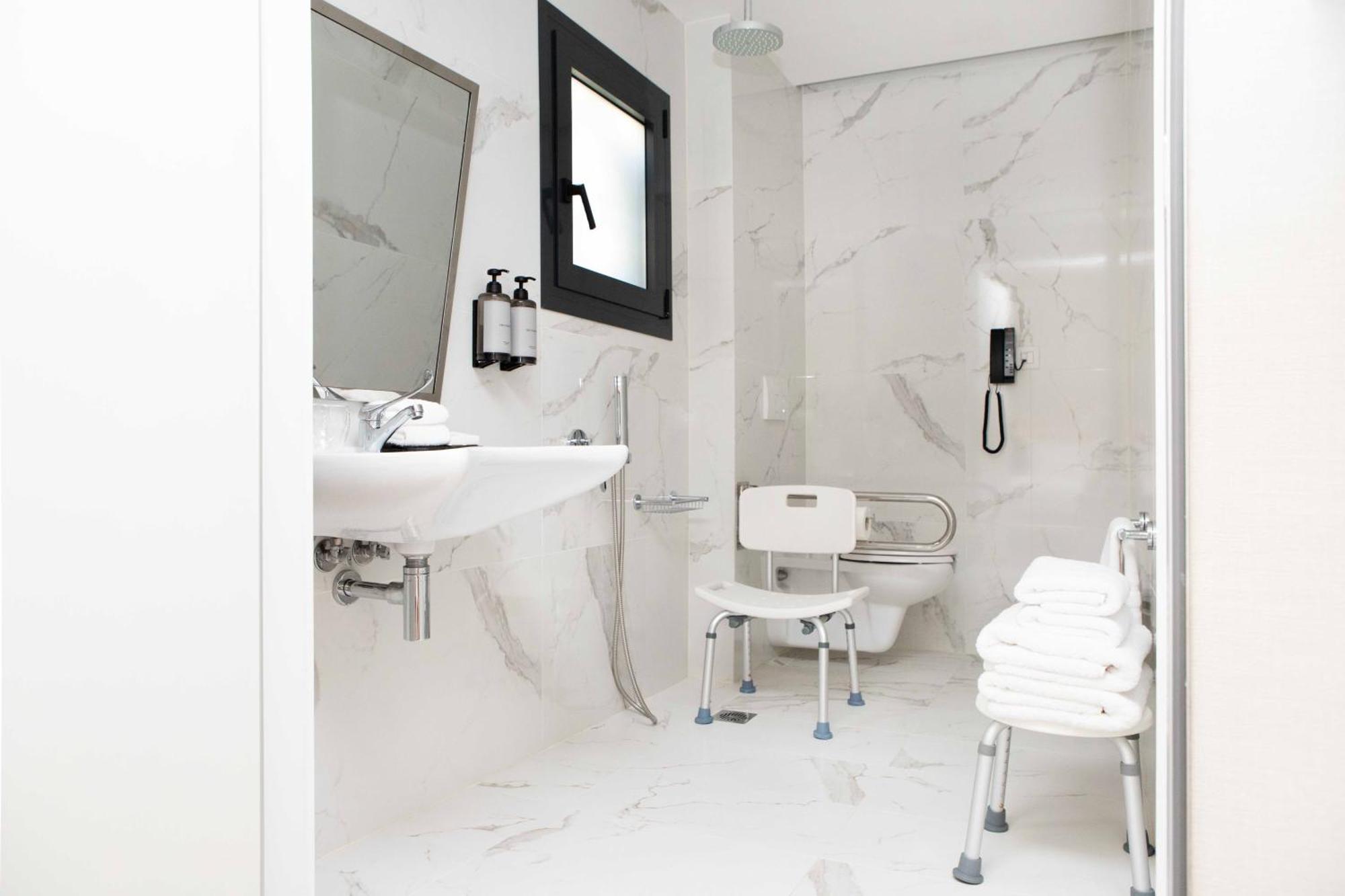 Twin Room Disability Access
