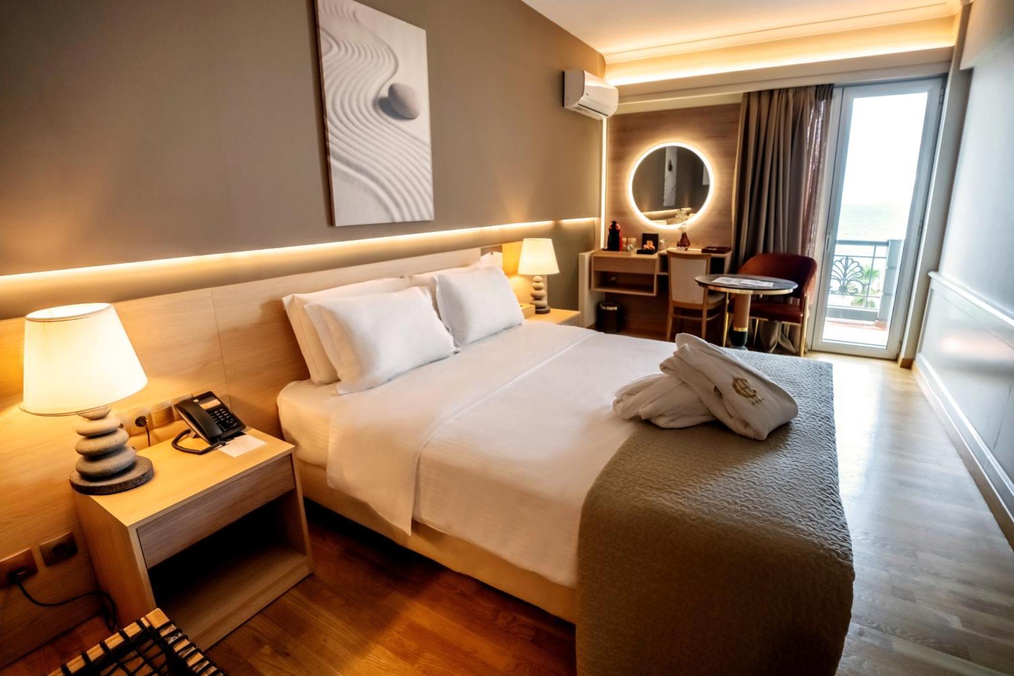 Sea View room Twin Beds