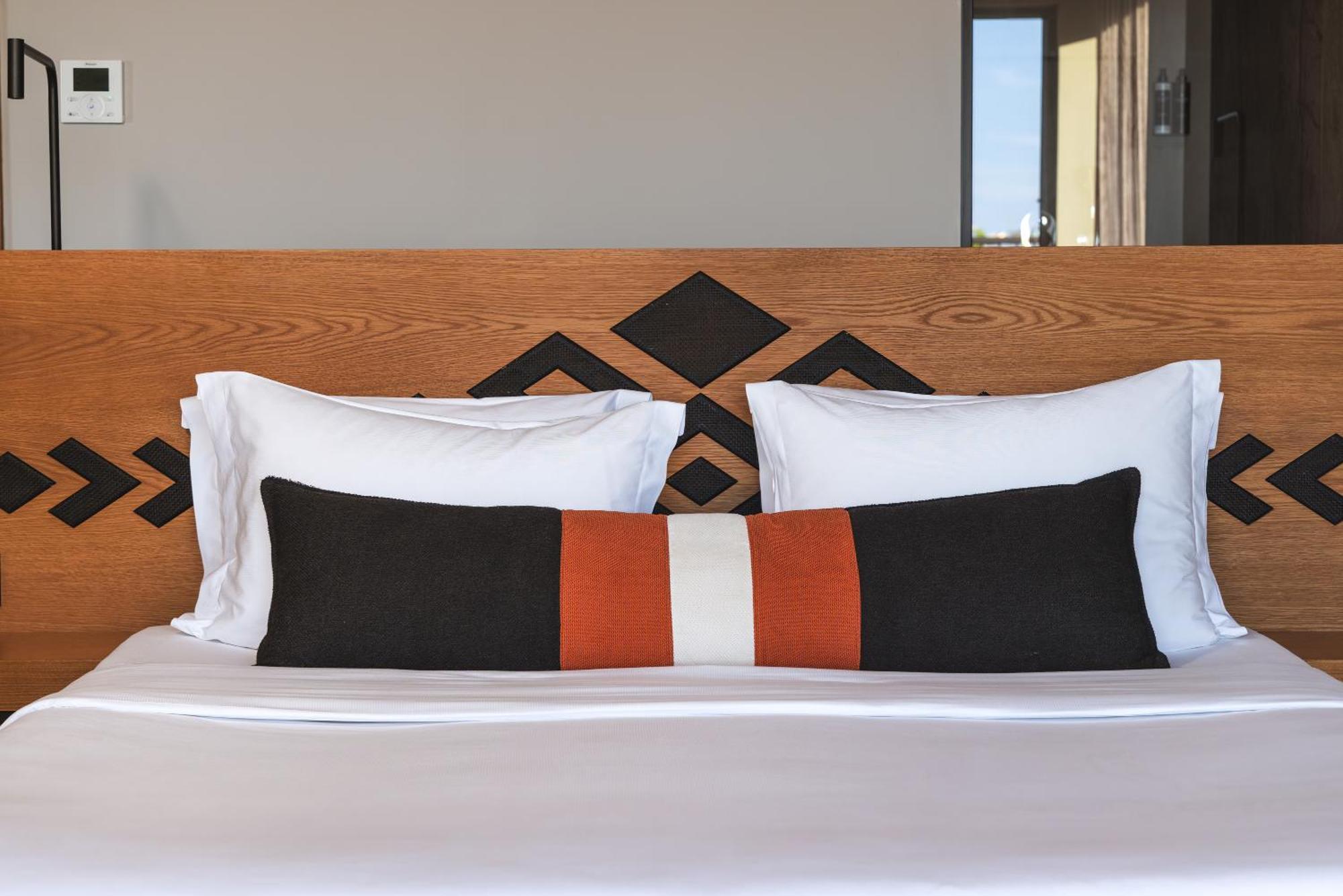 Amber Suite Sea View Plunge Pool