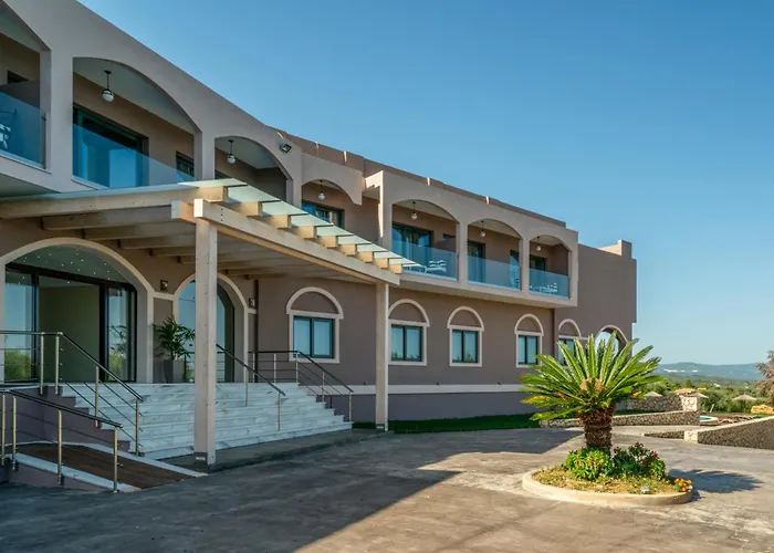 Elegance Luxury Executive Suites - Adults Only Tragaki