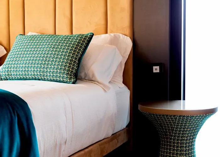 Naples Luxury Hotels