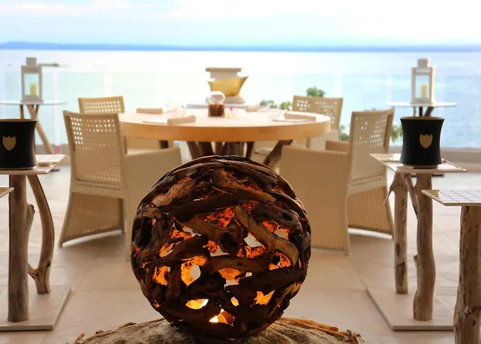 Hotel Vistabella Roses