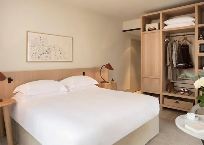 Le Grand Pavillon Chantilly Avilly-Saint-Leonard