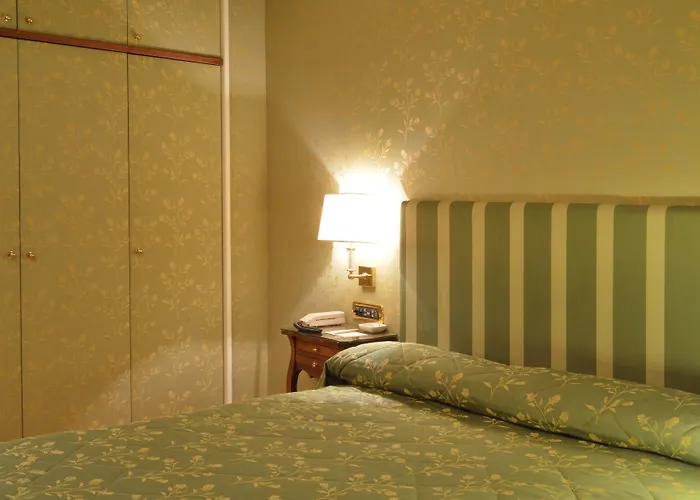 Grand Hotel Vesuvio Naples