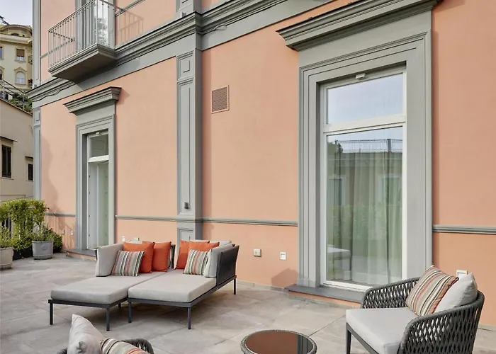 Hotel De Bonart Naples, Curio Collection By Hilton